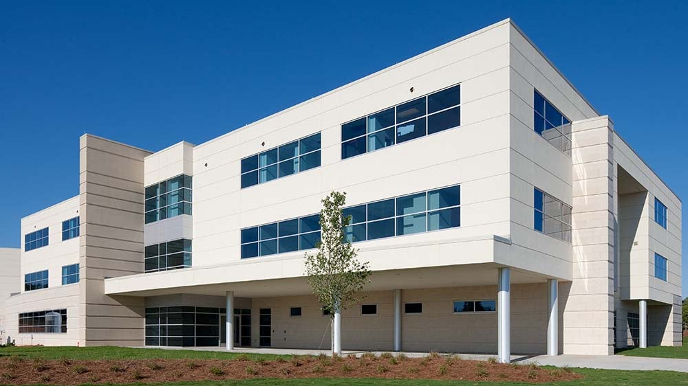 Used as main image by Phynd in search results and profile page